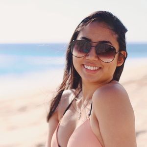 Meet your Posher, Vivienne